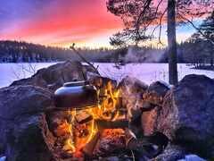 Pannu-Ritajarvi-auringonlasku-talvi