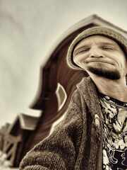 PsymBatik-OmaKuva_1280w