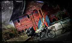 psymbatik_MotoMinangHouse