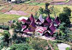 psymbatik_ParadiseValley_Houses