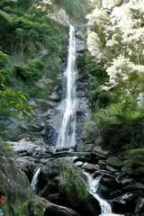 2017-vesiputous-yuli-psymbatik